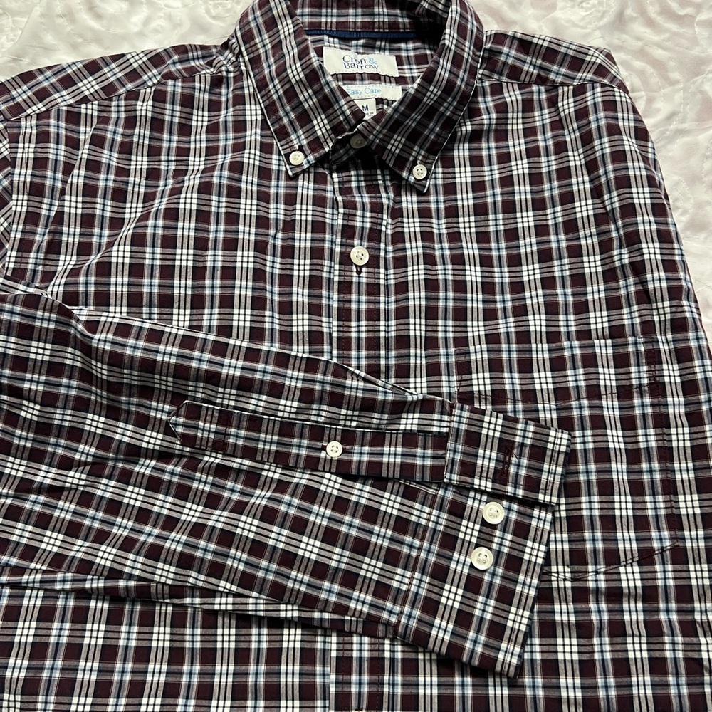 croft & barrow Men’s Burgundy and White Plaid Button-Down Shirt